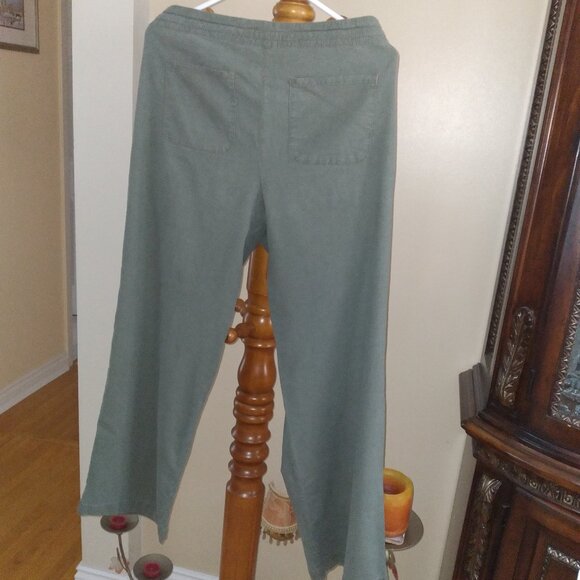 Reitmans Linen Pants, Size-10 - Picture 5 of 5